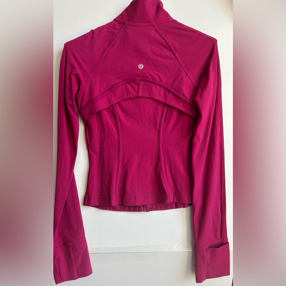 Lululemon Magenta Textured Nulu Cropped Define Jacket NWOT - Picture 2 of 2